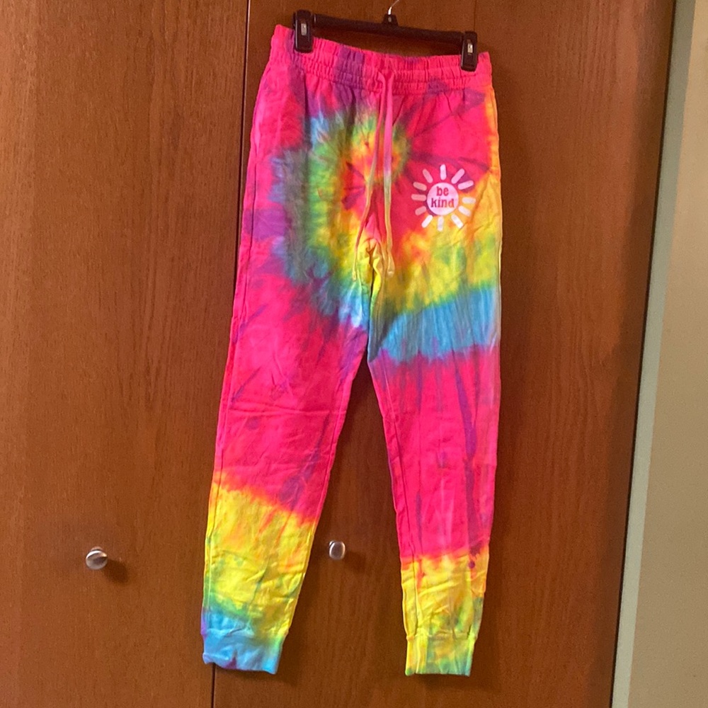 Sunshine Sisters “be kind” Tie Dye Joggers. Size small. Fit Medium? Brand new